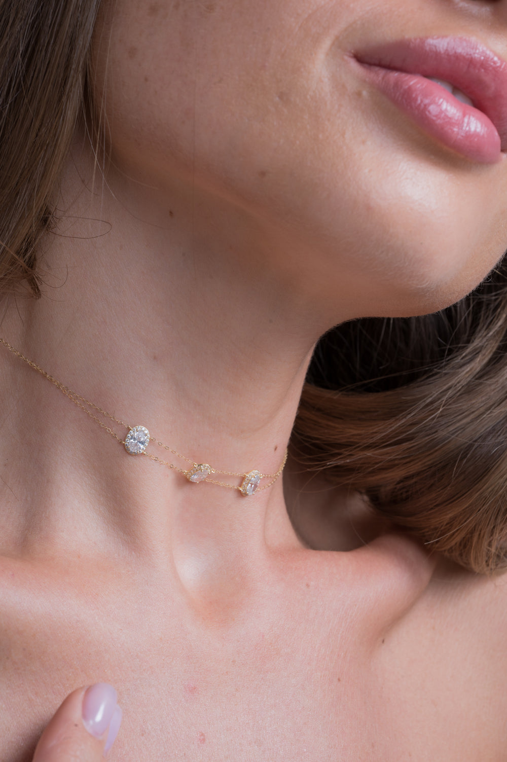 Elegance choker oval