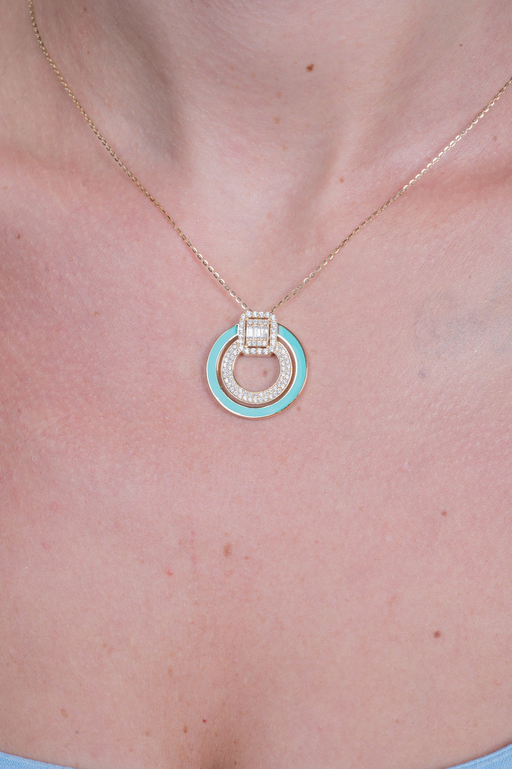 Charming Turquoise Necklace