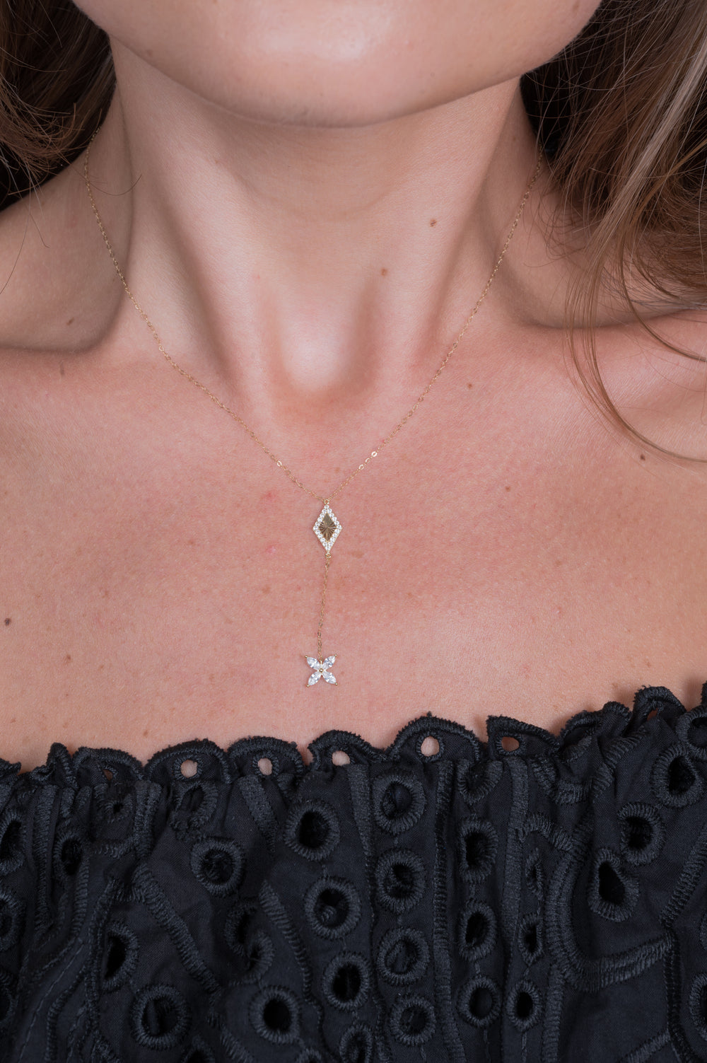 Dimond Shape With Long Star Necklace