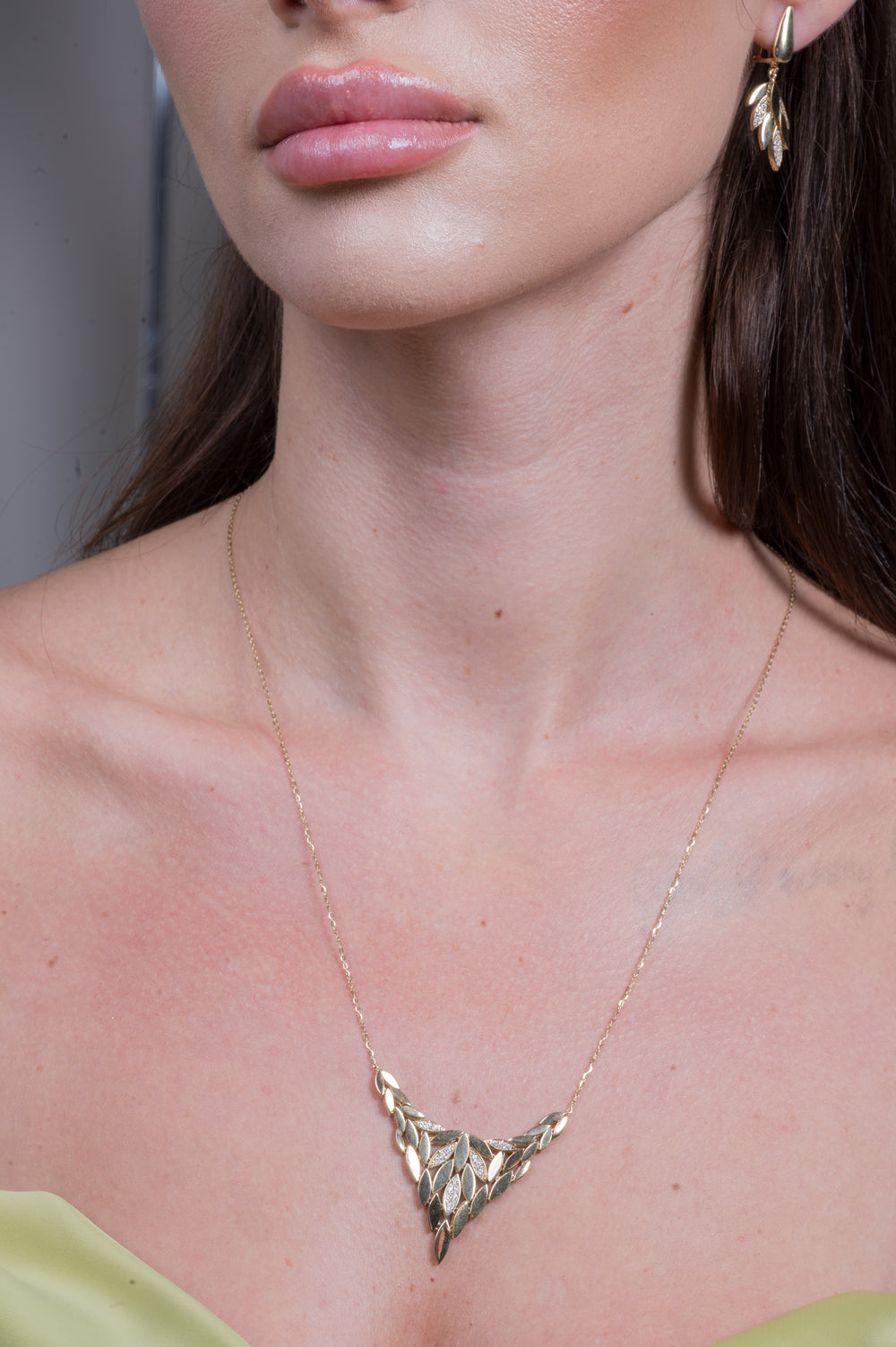 Golden Leaves Necklace