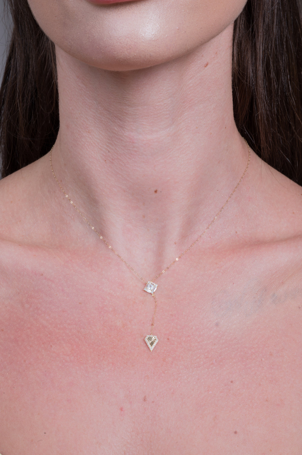 Golden Diamond shape Necklace