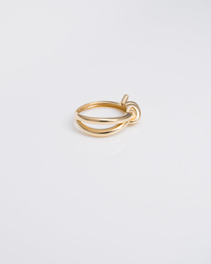 Sovereign Loop Ring