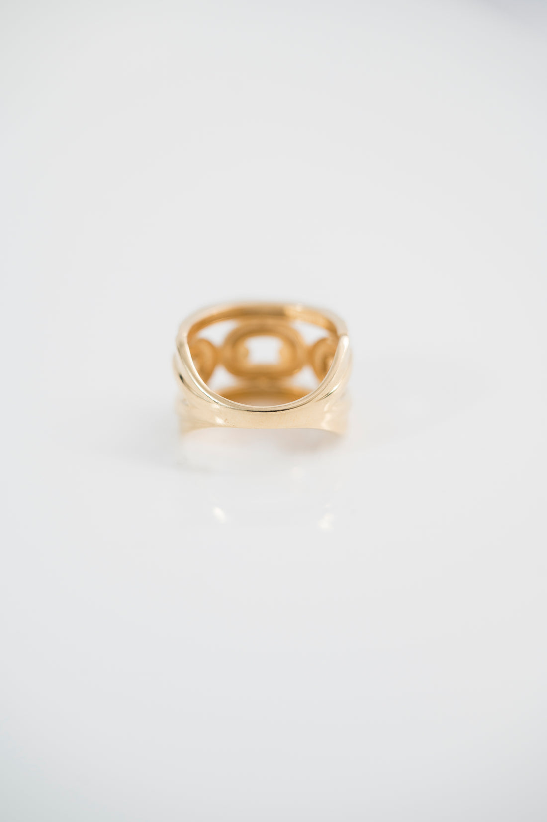 Serene Gleam Ring