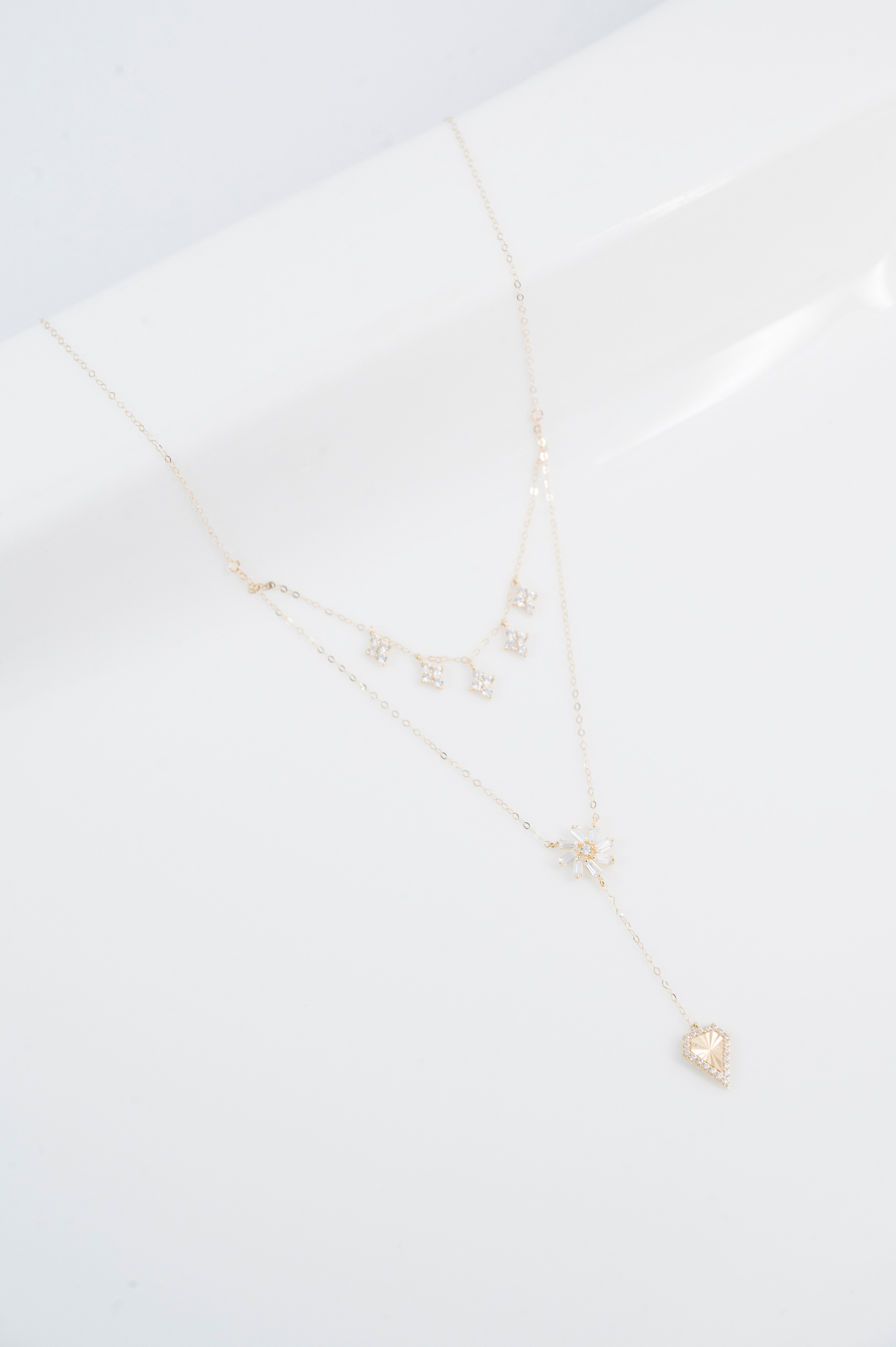 Golden Veil Pendant Necklace